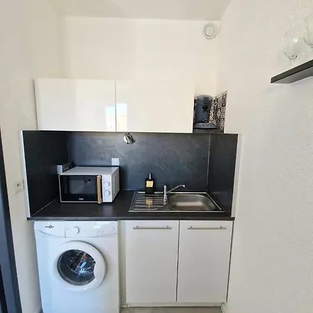 Apartment L'escapade Gruissanaise, 1 Chambre, Loggia, Climatisation, Wifi Avec Piscines De Mi-mai A Mi-septembre Dans