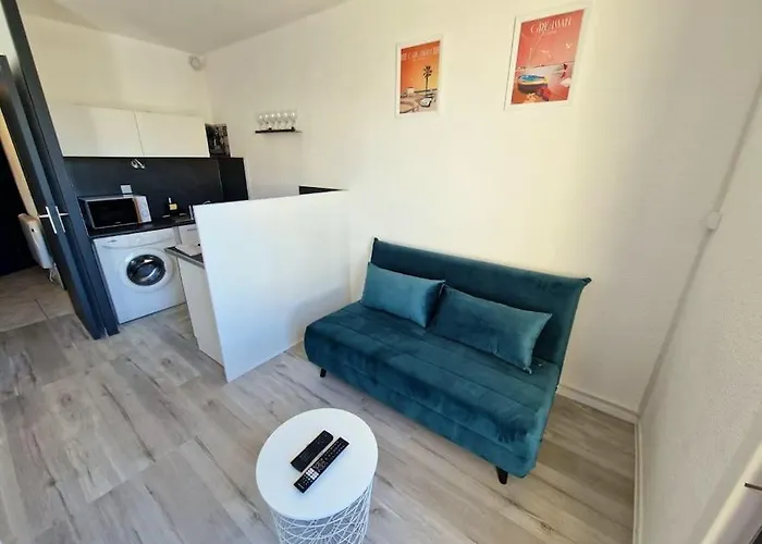 L'escapade Gruissanaise, 1 Chambre, Loggia, Climatisation, Wifi Avec Piscines De Mi-mai A Mi-septembre Dans * Gruissan